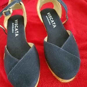 ESPADRILLES  (NEW)  NAVY  SIZE 7 - 7 1/2